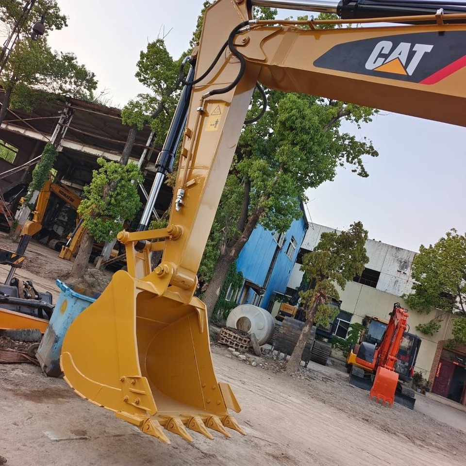 CAT 320D2L - Escavadora de rastos: foto 5 CAT 320D2L - Escavadora de rastos: foto 5