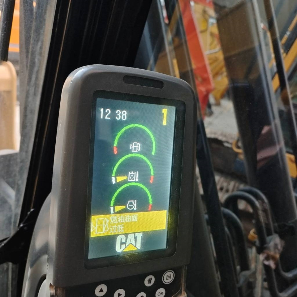 Escavadora de rastos CAT 330 D L: foto 18