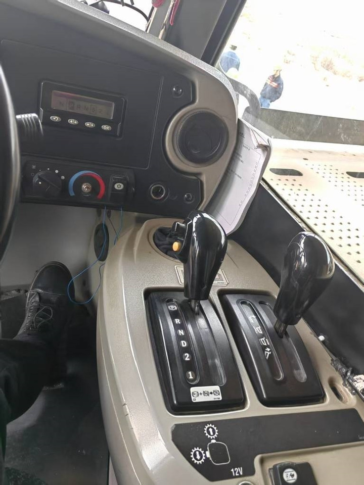 CAT 773 F - Escavadora de rastos: foto 5 CAT 773 F - Escavadora de rastos: foto 5