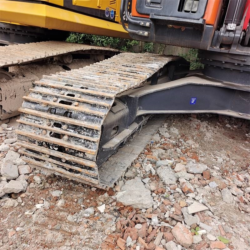 Doosan DX 225 LC - Escavadora de rastos: foto 3 Doosan DX 225 LC - Escavadora de rastos: foto 3