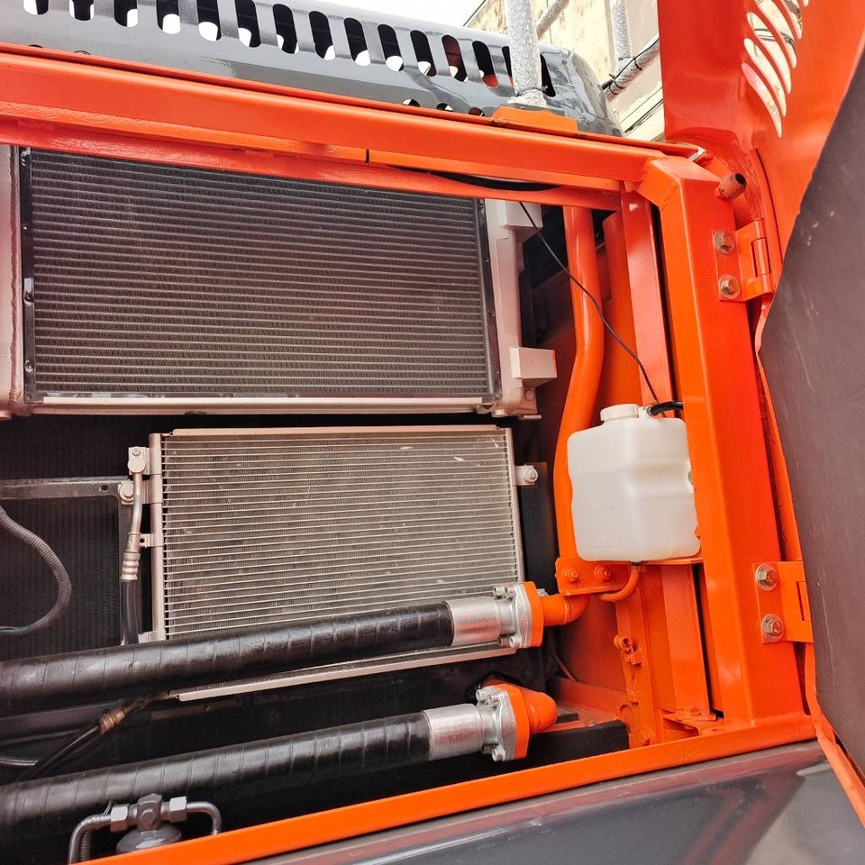 Doosan DX 300 - Escavadora de rastos: foto 5 Doosan DX 300 - Escavadora de rastos: foto 5