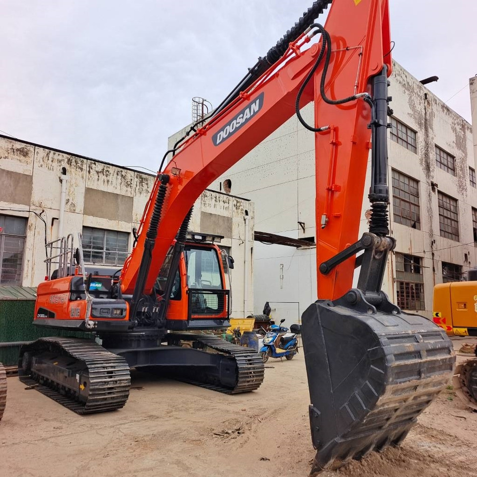 Doosan DX 300 - Escavadora de rastos: foto 3 Doosan DX 300 - Escavadora de rastos: foto 3