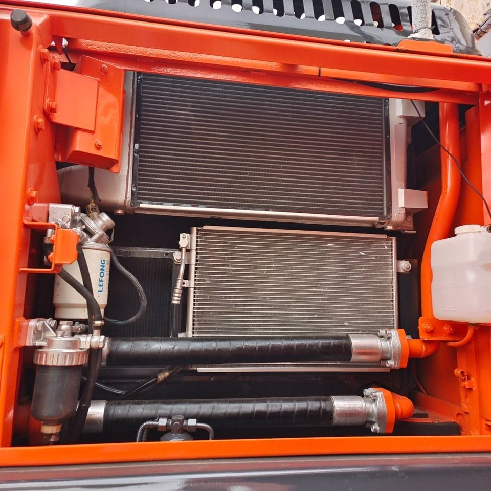 Doosan DX 300 - Escavadora de rastos: foto 4 Doosan DX 300 - Escavadora de rastos: foto 4