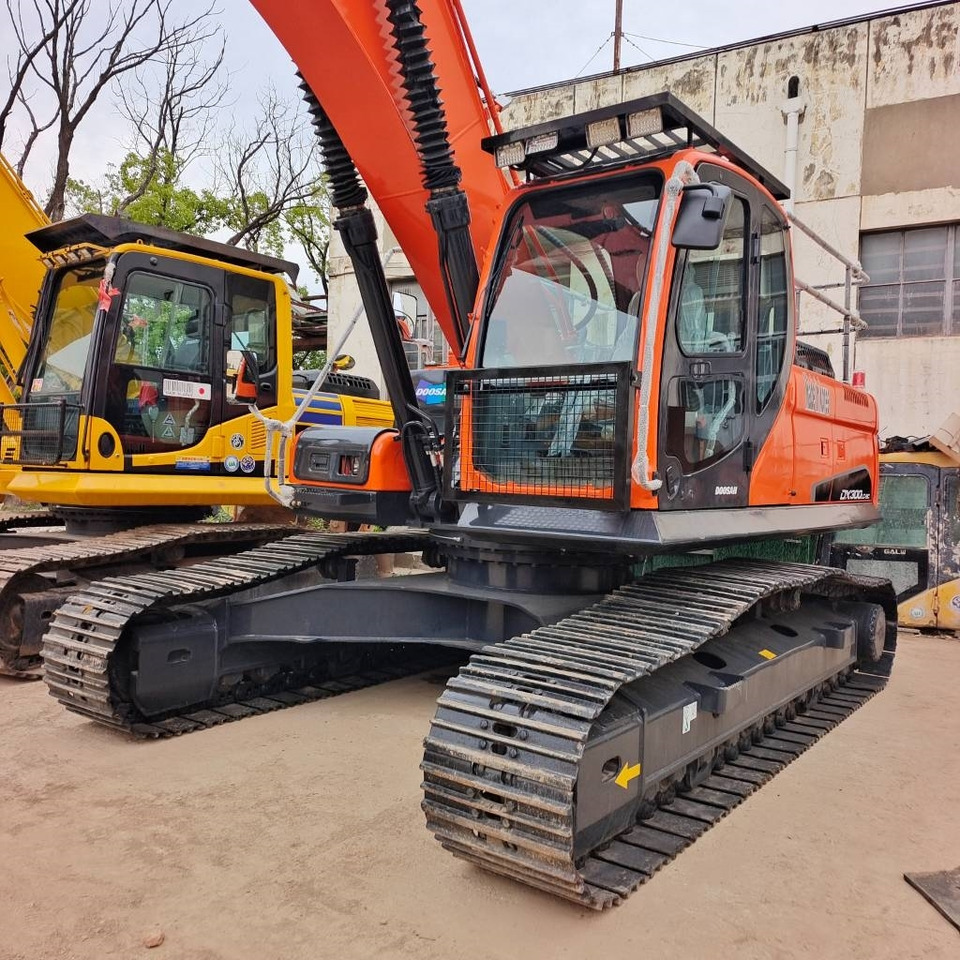 Doosan DX 300 - Escavadora de rastos: foto 3 Doosan DX 300 - Escavadora de rastos: foto 3