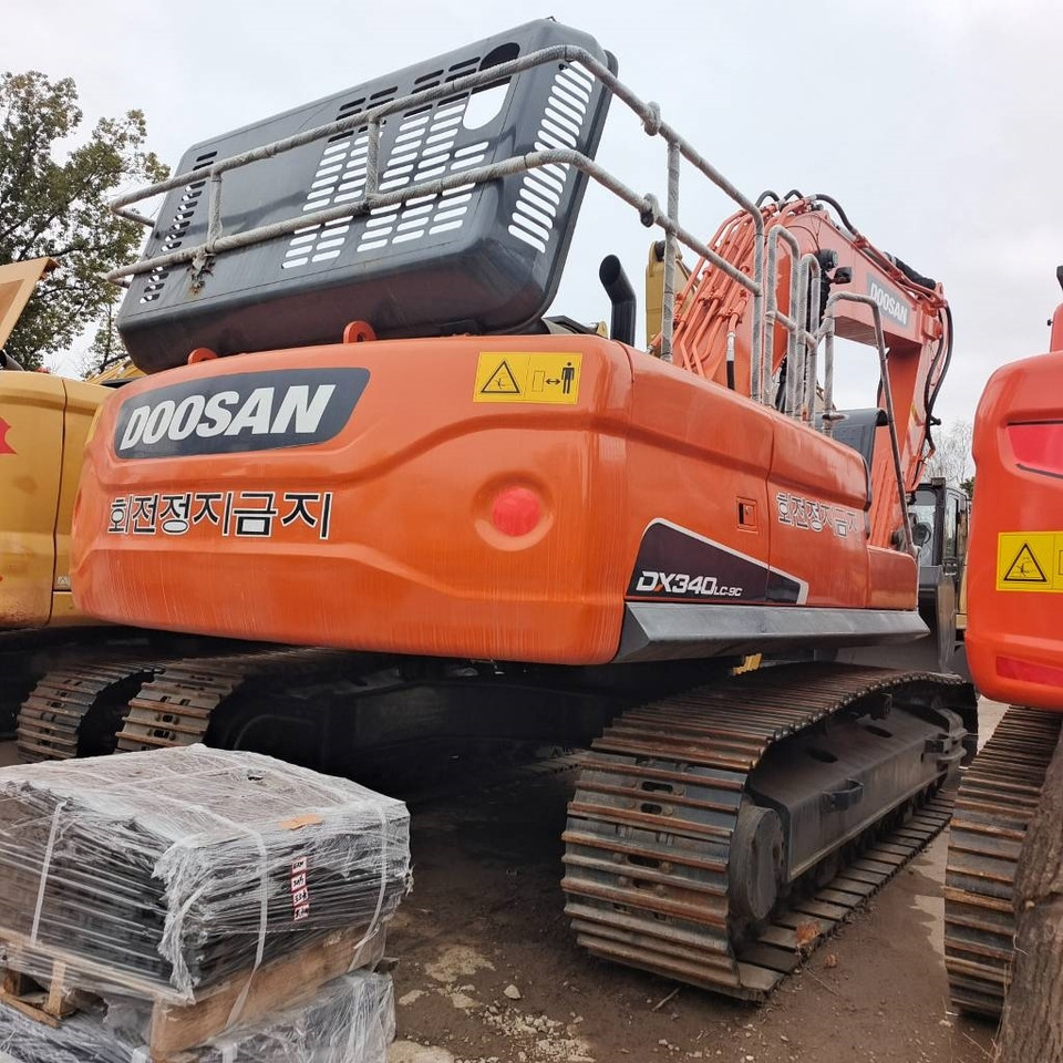 Doosan DX 300 LC - Escavadora de rastos: foto 4 Doosan DX 300 LC - Escavadora de rastos: foto 4