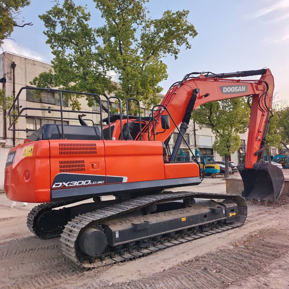 Doosan DX300 - Escavadora de rastos: foto 2 Doosan DX300 - Escavadora de rastos: foto 2
