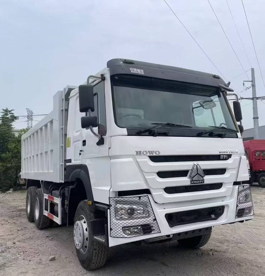 Howo 371 - Reboque basculante: foto 3 Howo 371 - Reboque basculante: foto 3