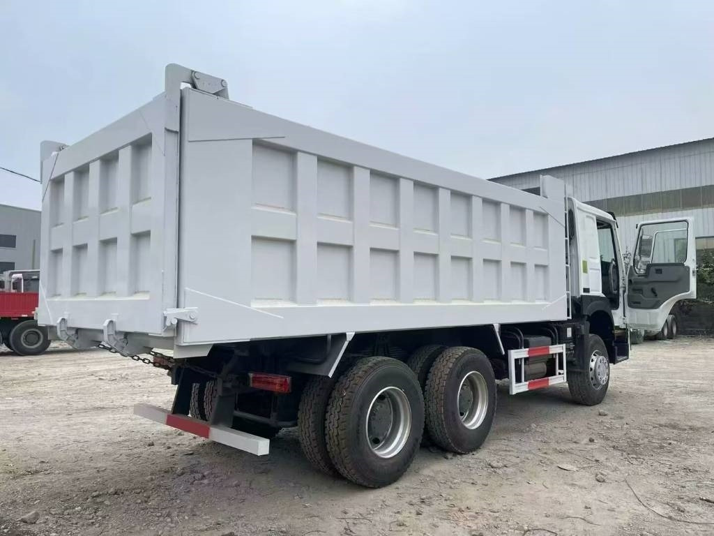 Howo 371 - Reboque basculante: foto 5 Howo 371 - Reboque basculante: foto 5