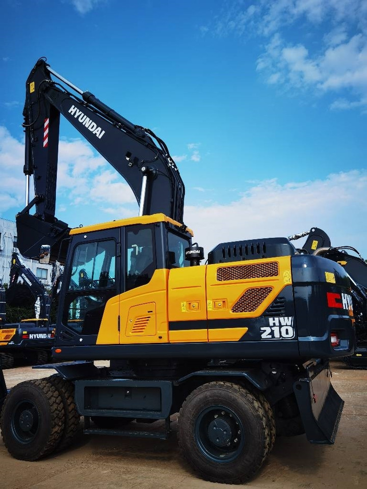 Hyundai HW 210 A - Escavadeira de rodas: foto 3 Hyundai HW 210 A - Escavadeira de rodas: foto 3