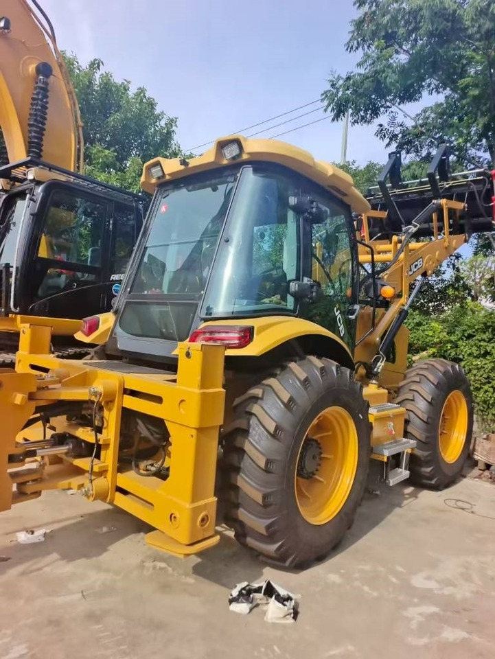 JCB 4 CX - Retroescavadeira: foto 3 JCB 4 CX - Retroescavadeira: foto 3