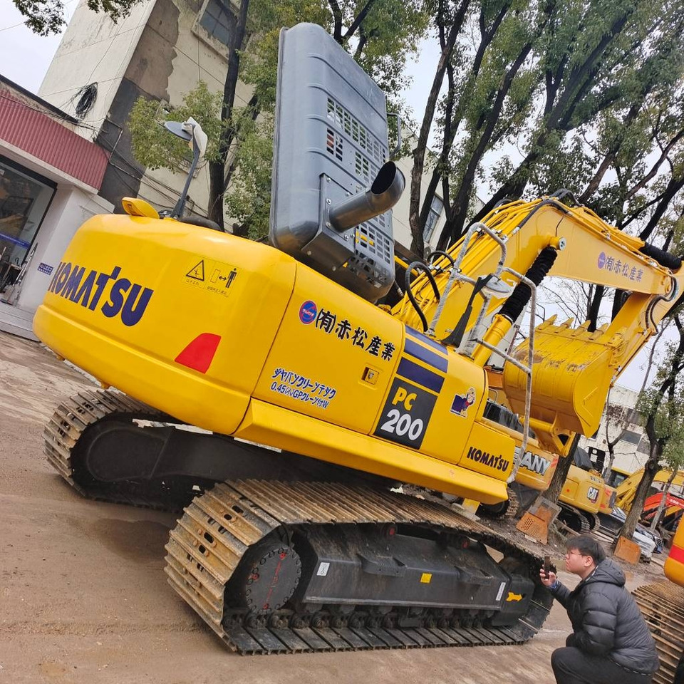 Komatsu PC 200 8N - Escavadora de rastos: foto 1 Komatsu PC 200 8N - Escavadora de rastos: foto 1