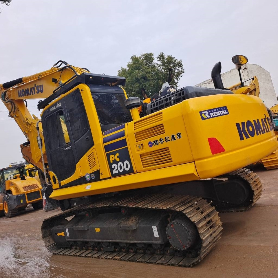Komatsu PC 200 8N - Escavadora de rastos: foto 4 Komatsu PC 200 8N - Escavadora de rastos: foto 4