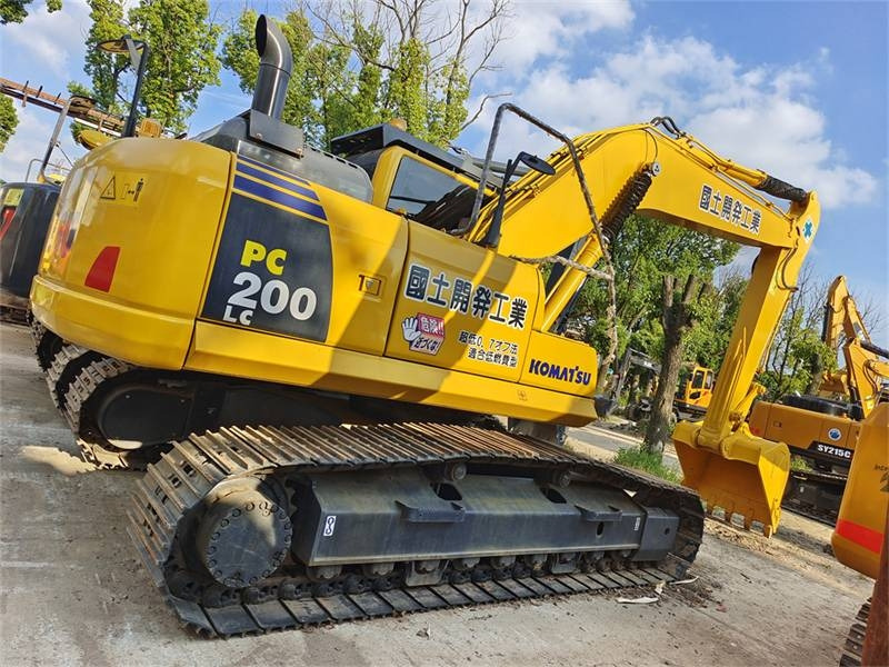 Komatsu PC 200 - Escavadora de rastos: foto 1 Komatsu PC 200 - Escavadora de rastos: foto 1