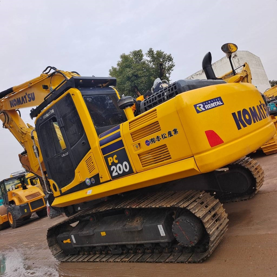 Komatsu PC 200 - Escavadora de rastos: foto 4 Komatsu PC 200 - Escavadora de rastos: foto 4