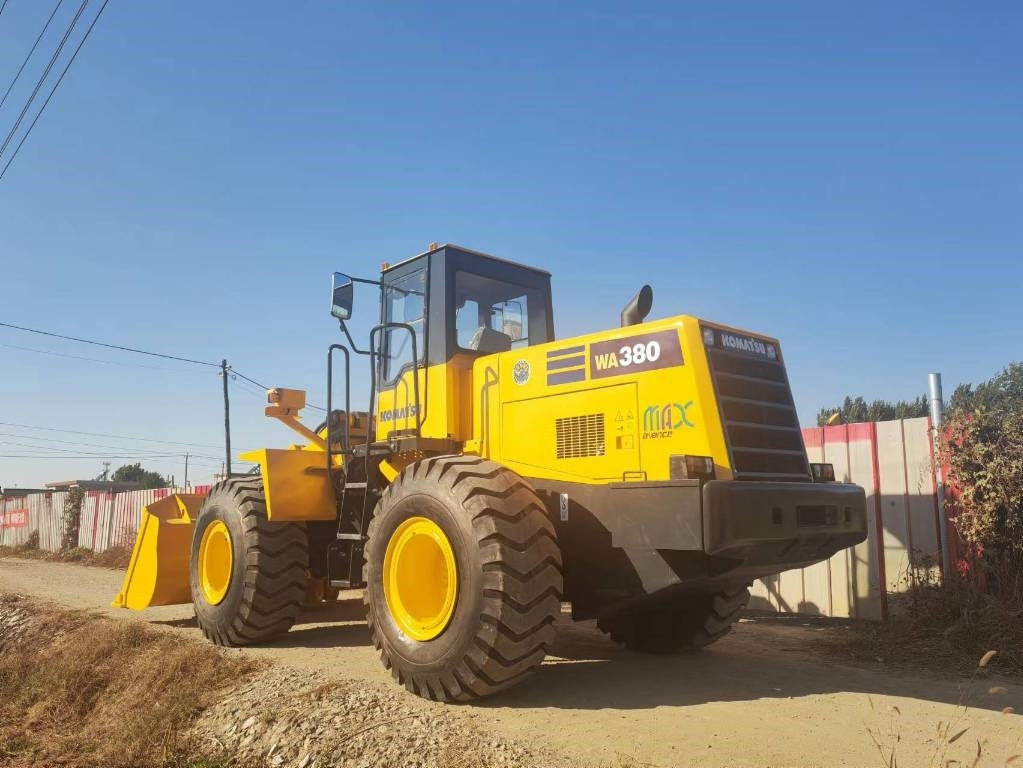 Komatsu WA 380 - Carregadeira de rodas: foto 3 Komatsu WA 380 - Carregadeira de rodas: foto 3