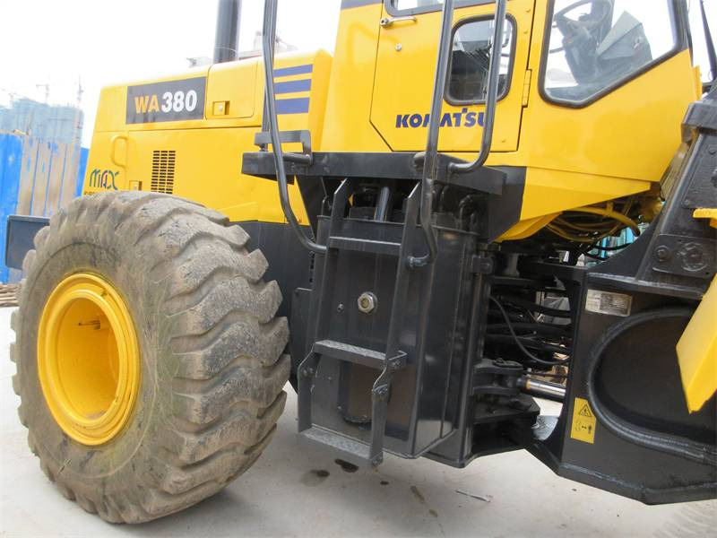 Komatsu WA 380 - Carregadeira de rodas: foto 5 Komatsu WA 380 - Carregadeira de rodas: foto 5