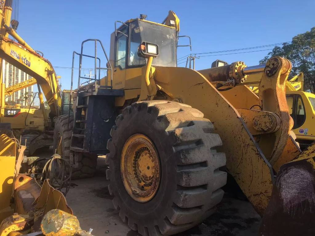 Komatsu WA 600-3 - Carregadeira de rodas: foto 5 Komatsu WA 600-3 - Carregadeira de rodas: foto 5