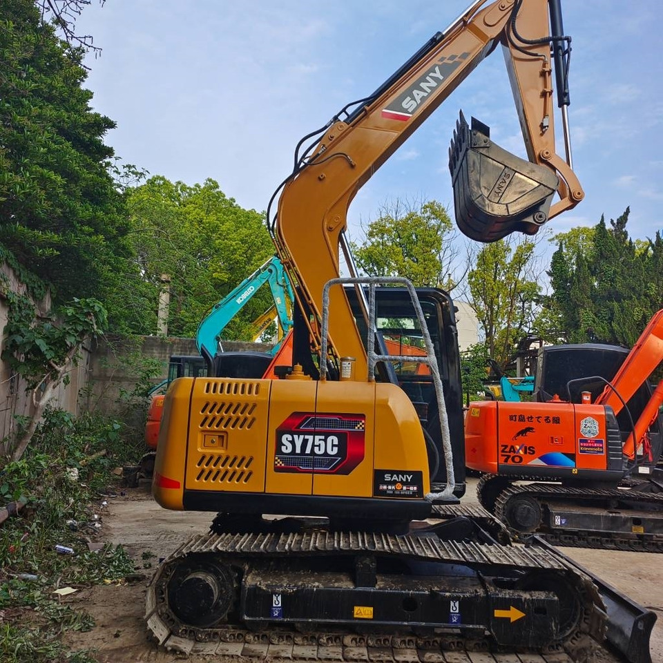 Sany SY 215 C - Escavadora de rastos: foto 3 Sany SY 215 C - Escavadora de rastos: foto 3