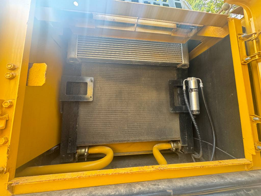 Sany SY 305 H - Escavadora de rastos: foto 5 Sany SY 305 H - Escavadora de rastos: foto 5