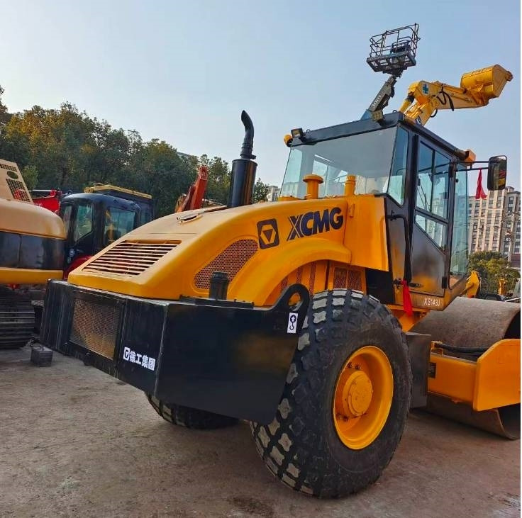XCMG XS 142 J - Compactador: foto 5 XCMG XS 142 J - Compactador: foto 5