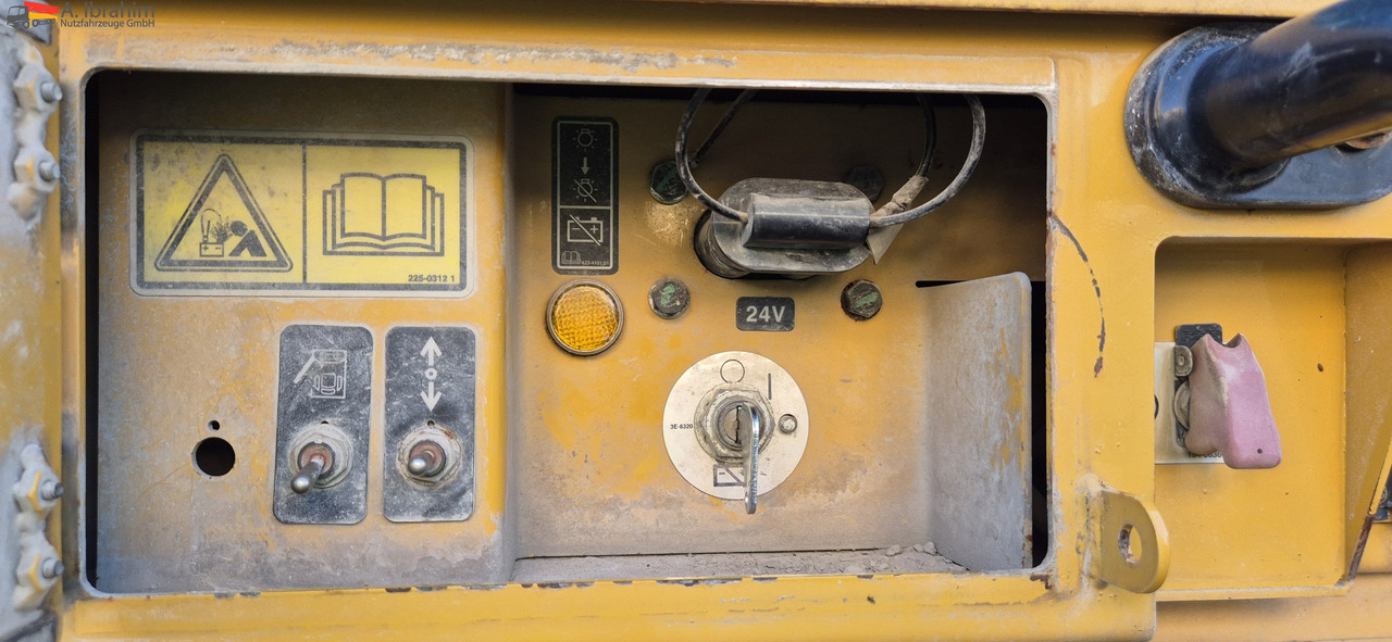 CAT 966 MXE | CAT Payload System | Klimaanlage | Rückfahrkamera | Schaufel - Carregadeira de rodas: foto 5 CAT 966 MXE | CAT Payload System | Klimaanlage | Rückfahrkamera | Schaufel - Carregadeira de rodas: foto 5