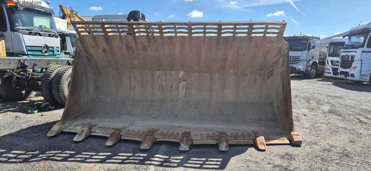 CAT 990 Zustand gut, Video vorhanden ohne Ketten!!, fertig zur Verladung - Carregadeira de rodas: foto 4 CAT 990 Zustand gut, Video vorhanden ohne Ketten!!, fertig zur Verladung - Carregadeira de rodas: foto 4