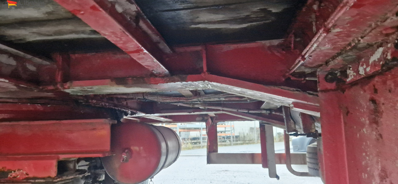 Goldhofer TP-L3-24/80 Bordwände, verbreiterbar, Zustand 3-4 - Reboque baixa: foto 2 Goldhofer TP-L3-24/80 Bordwände, verbreiterbar, Zustand 3-4 - Reboque baixa: foto 2