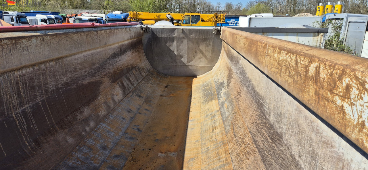 Kempf SKM 35/3 24 cbm, Reifen neuwertig - Semireboque basculante: foto 2 Kempf SKM 35/3 24 cbm, Reifen neuwertig - Semireboque basculante: foto 2