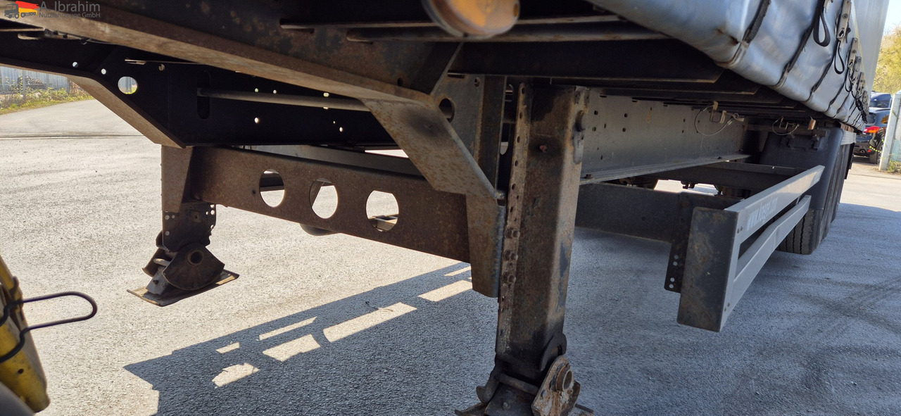 Kögel SN24 Standard, Edscha, Trommelbremse - Semi-reboque de lona: foto 3 Kögel SN24 Standard, Edscha, Trommelbremse - Semi-reboque de lona: foto 3