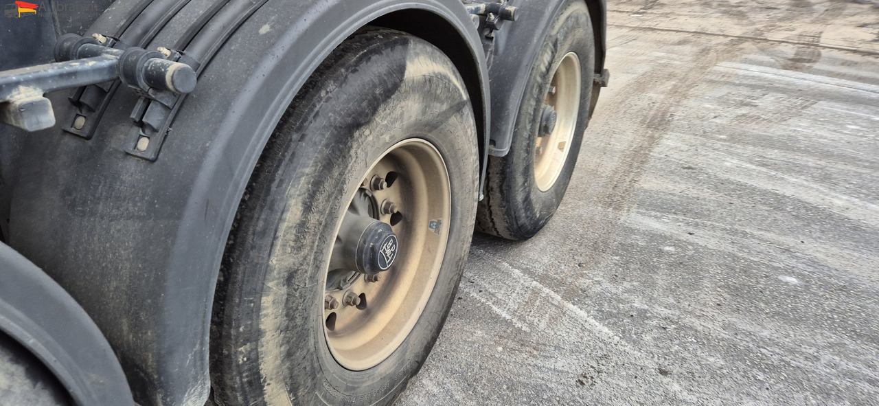 Langendorf SKS-HS 24/30 Isomulde, Liftachse, Scheibenbremse, Stahlmulde - Semireboque basculante: foto 5 Langendorf SKS-HS 24/30 Isomulde, Liftachse, Scheibenbremse, Stahlmulde - Semireboque basculante: foto 5