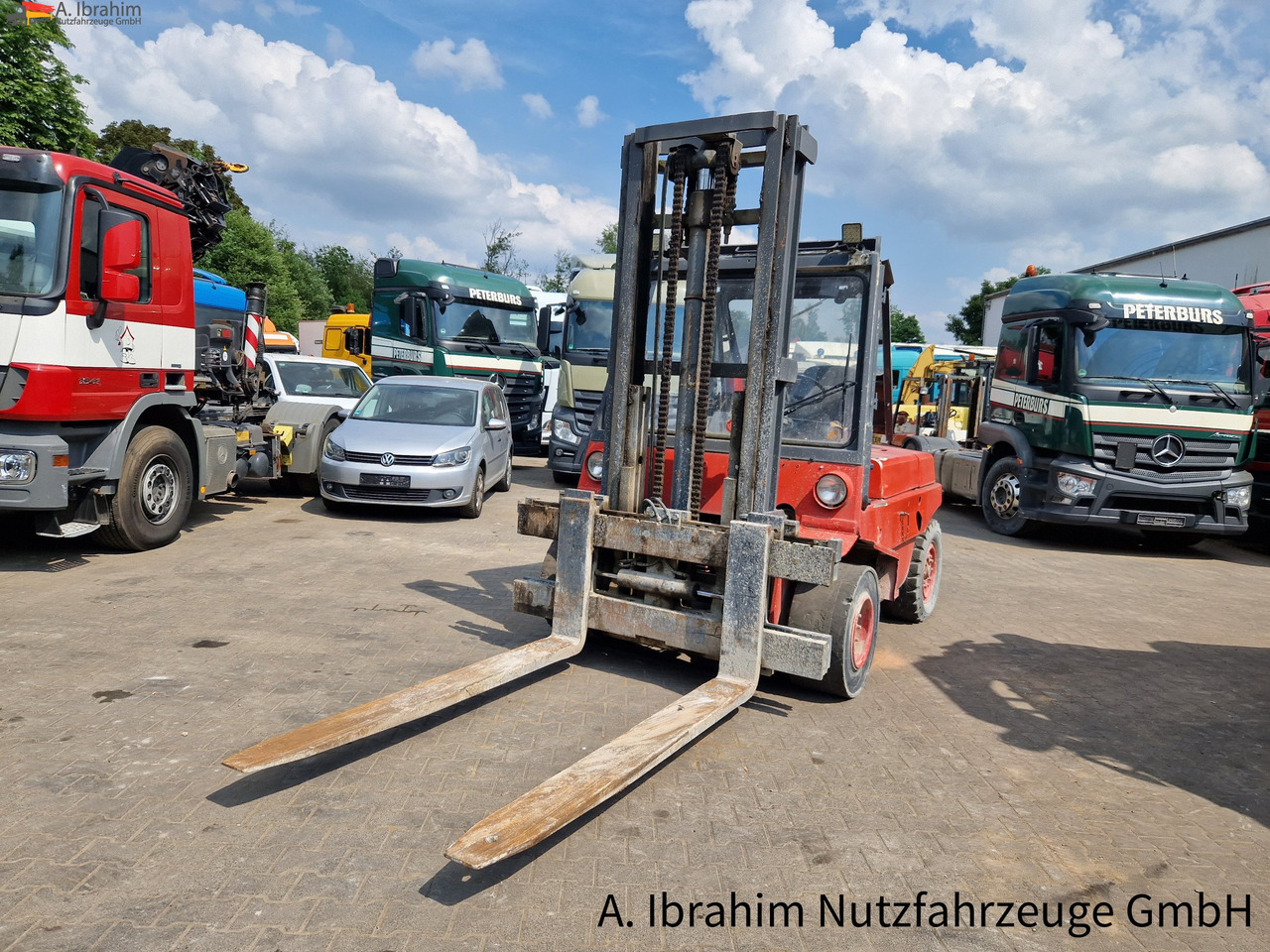 Linde H60 Tragfähigkeit 6000 kg ,3800 mm Hubhöhe, 2x vorhanden - Empilhadeira a diesel: foto 5 Linde H60 Tragfähigkeit 6000 kg ,3800 mm Hubhöhe, 2x vorhanden - Empilhadeira a diesel: foto 5
