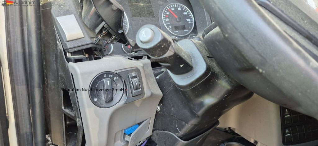 MAN TGL 8.160 4x2 Brotkoffer mit Kühlfach nicht fahrbereit ! nicht rollfähig - Carrinha frigorífica: foto 2 MAN TGL 8.160 4x2 Brotkoffer mit Kühlfach nicht fahrbereit ! nicht rollfähig - Carrinha frigorífica: foto 2