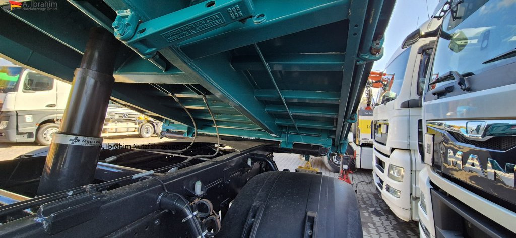Meiller 18t Aufbau sehr sauber Aufbau komplett - Carroçaria para caminhões basculantes: foto 5 Meiller 18t Aufbau sehr sauber Aufbau komplett - Carroçaria para caminhões basculantes: foto 5