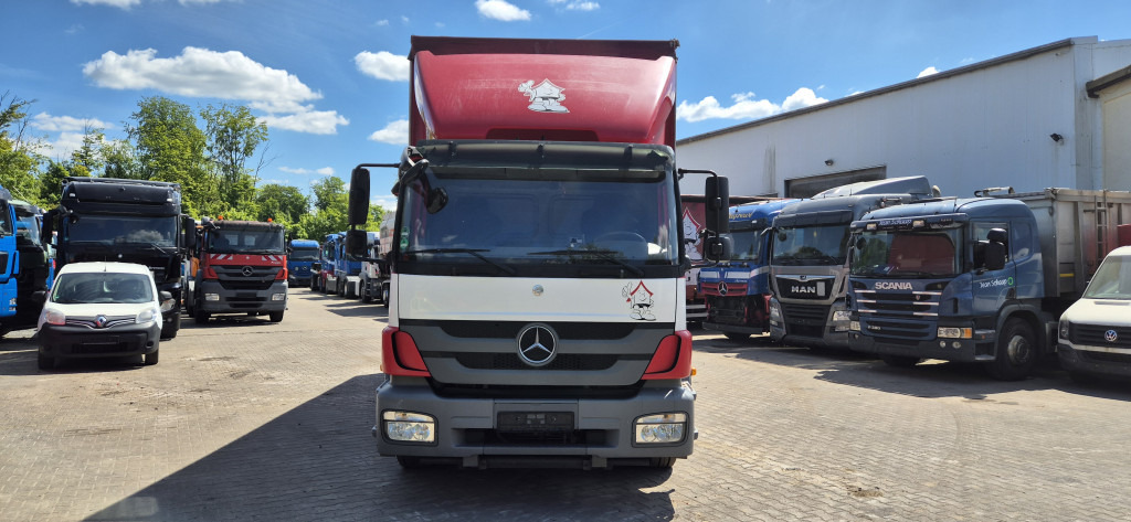 Locação de Mercedes-Benz 1829L Staplerhalterung, , Schiebeplane Mercedes-Benz 1829L Staplerhalterung, , Schiebeplane: foto 8