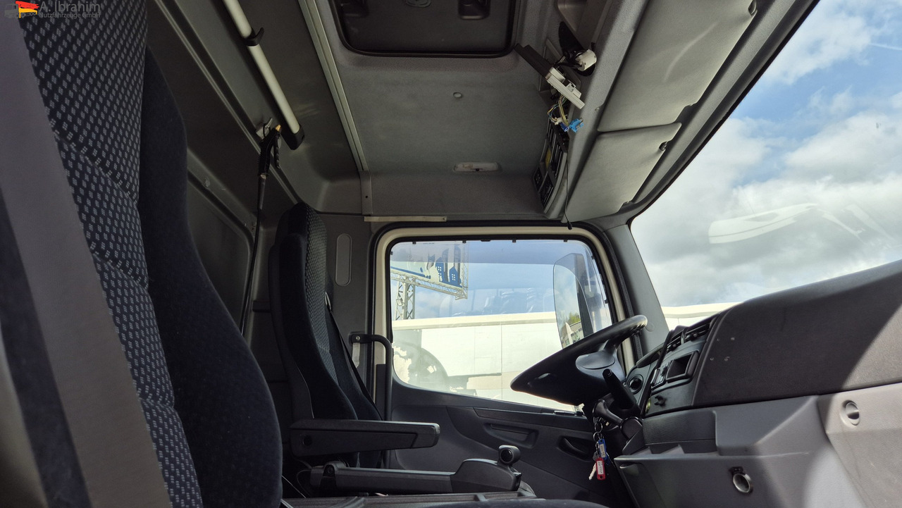 Mercedes-Benz 2540L Frigoblock, 6x2 Lenk-Liftachse - Caminhão frigorífico: foto 5 Mercedes-Benz 2540L Frigoblock, 6x2 Lenk-Liftachse - Caminhão frigorífico: foto 5