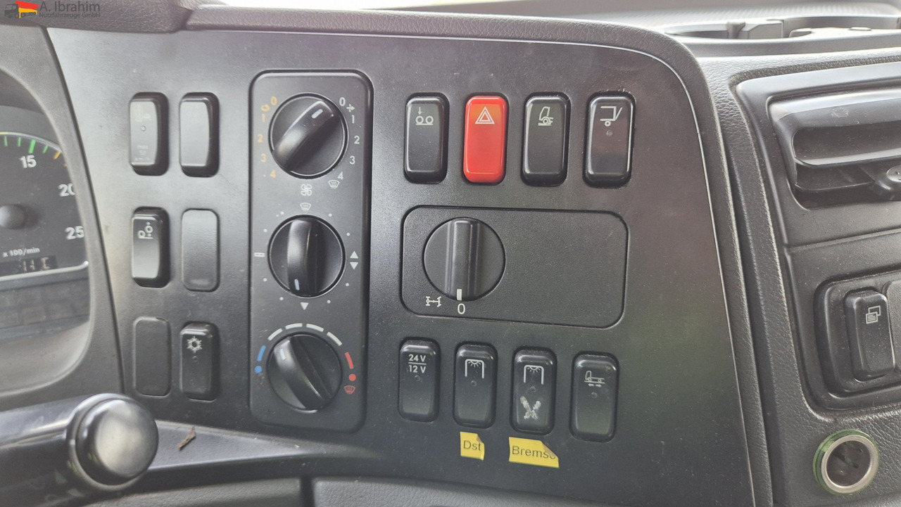 Mercedes-Benz 2540L Frigoblock, 6x2 Lenk-Liftachse - Caminhão frigorífico: foto 3 Mercedes-Benz 2540L Frigoblock, 6x2 Lenk-Liftachse - Caminhão frigorífico: foto 3