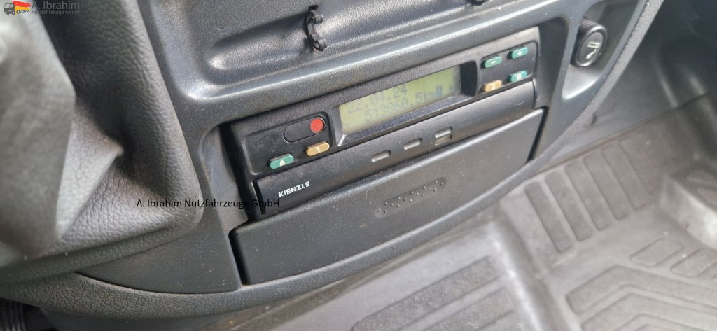 Mercedes-Benz 413 CDI Tiefkühlfächer, autom. Verkaufsklappe Basis ist ok - Carrinha frigorífica: foto 2 Mercedes-Benz 413 CDI Tiefkühlfächer, autom. Verkaufsklappe Basis ist ok - Carrinha frigorífica: foto 2