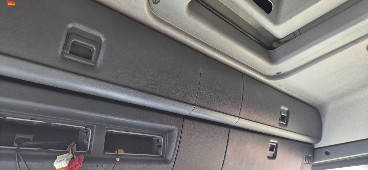 Scania P 380 Edelstahlkipper Tierentsorgung - Caminhão basculante: foto 3 Scania P 380 Edelstahlkipper Tierentsorgung - Caminhão basculante: foto 3