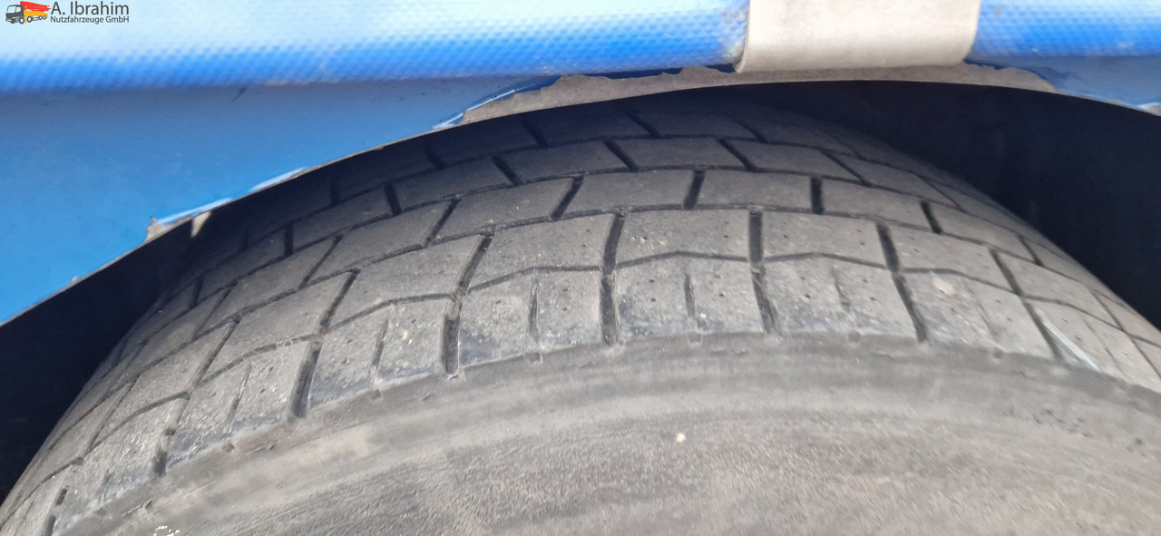 Scania R410 Retarder, Klima, Standklima Top Zustand!! - Caminhão com lona: foto 5 Scania R410 Retarder, Klima, Standklima Top Zustand!! - Caminhão com lona: foto 5