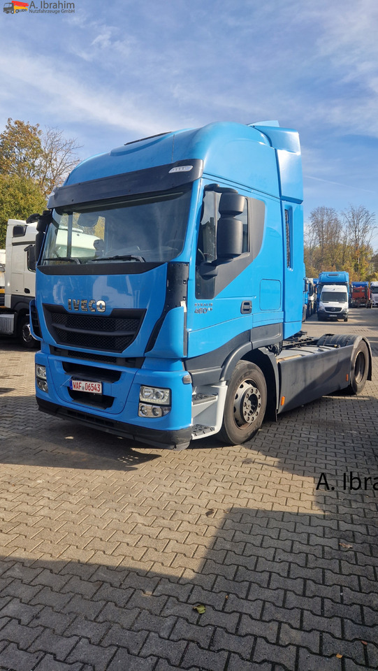 Iveco Stralis 460 Vollspoiler 3x vorhanden - Tractor: foto 1 Iveco Stralis 460 Vollspoiler 3x vorhanden - Tractor: foto 1