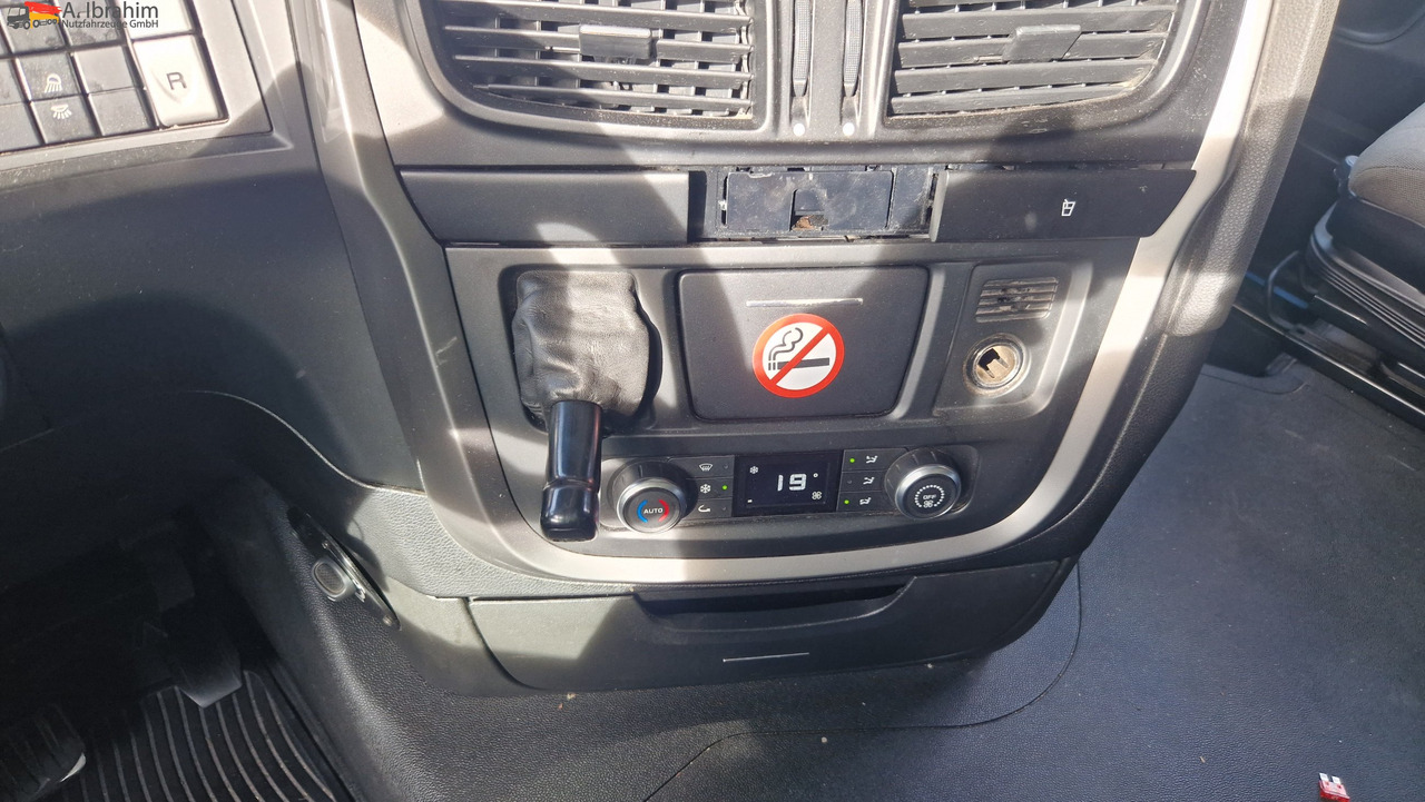 Iveco Stralis 460 Vollspoiler 3x vorhanden - Tractor: foto 4 Iveco Stralis 460 Vollspoiler 3x vorhanden - Tractor: foto 4