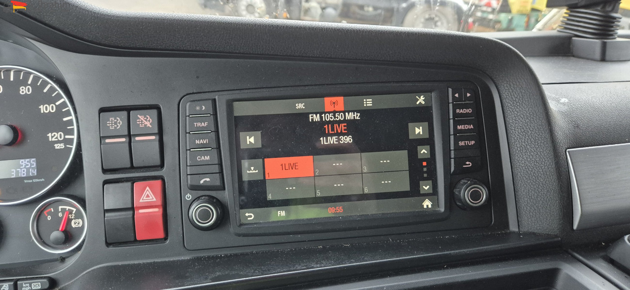 MAN TGX 18.460 Retarder, Klima, 1. Hand 04 2018 - Tractor: foto 2 MAN TGX 18.460 Retarder, Klima, 1. Hand 04 2018 - Tractor: foto 2