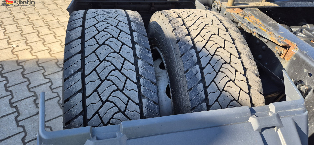 MAN TGX 18.460 Retarder, Klima, 1. Hand 04 2018 - Tractor: foto 5 MAN TGX 18.460 Retarder, Klima, 1. Hand 04 2018 - Tractor: foto 5