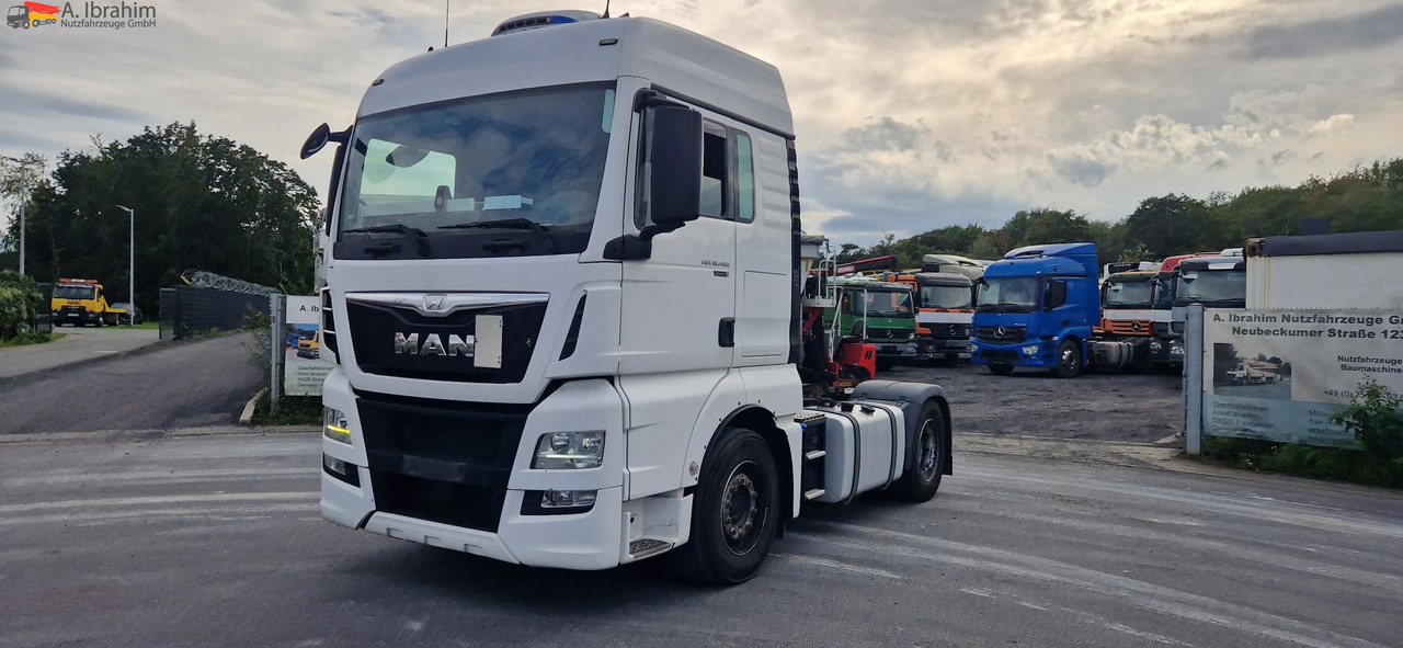 MAN TGX 18.480 Kipphydraulik, Retarder Standklima - Tractor: foto 1 MAN TGX 18.480 Kipphydraulik, Retarder Standklima - Tractor: foto 1