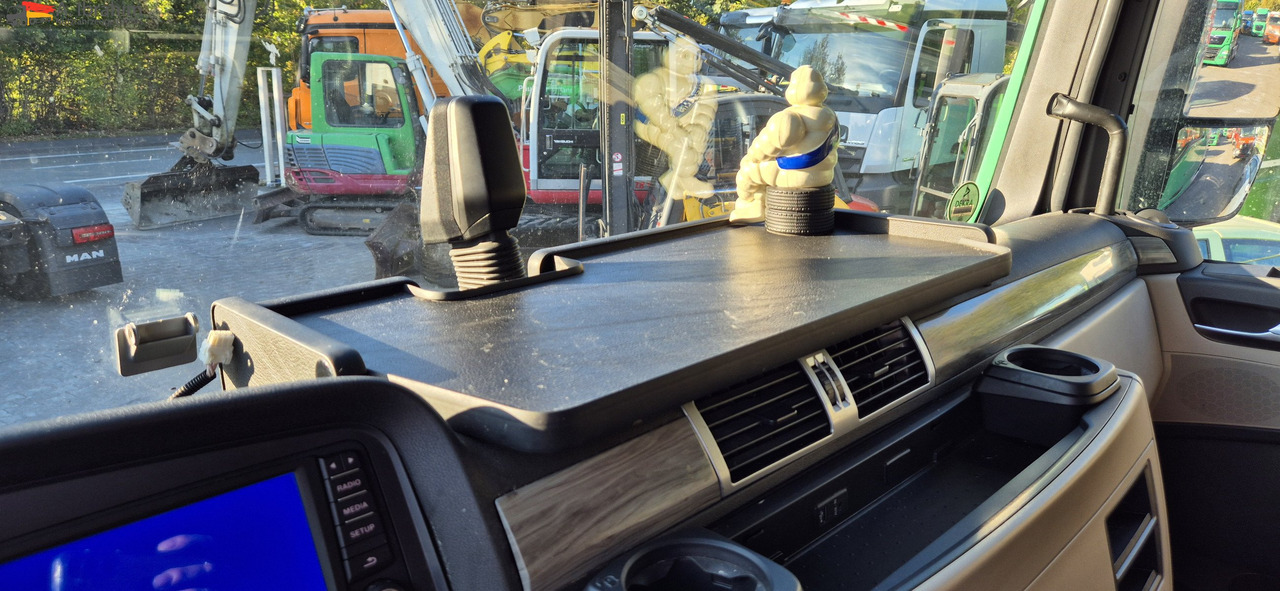 MAN TGX 18.510 Retarder | Standklima | XXL | 2x Tank | LED | Top Zustand - Tractor: foto 2 MAN TGX 18.510 Retarder | Standklima | XXL | 2x Tank | LED | Top Zustand - Tractor: foto 2