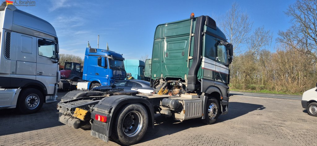 Tractor Mercedes-Benz 1843 LS 4x2 mehrfach vorhanden: foto 12