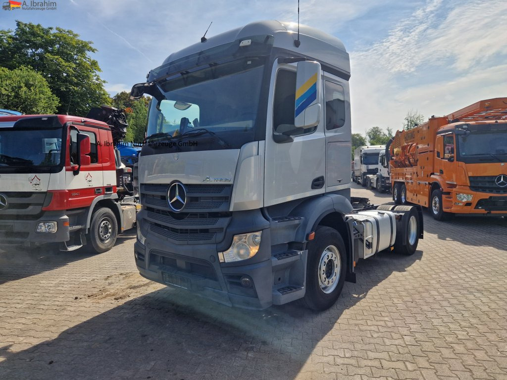 Mercedes-Benz 1845 Retarder, Klima, Navi Schneeketten, Euro 5 - Tractor: foto 1 Mercedes-Benz 1845 Retarder, Klima, Navi Schneeketten, Euro 5 - Tractor: foto 1