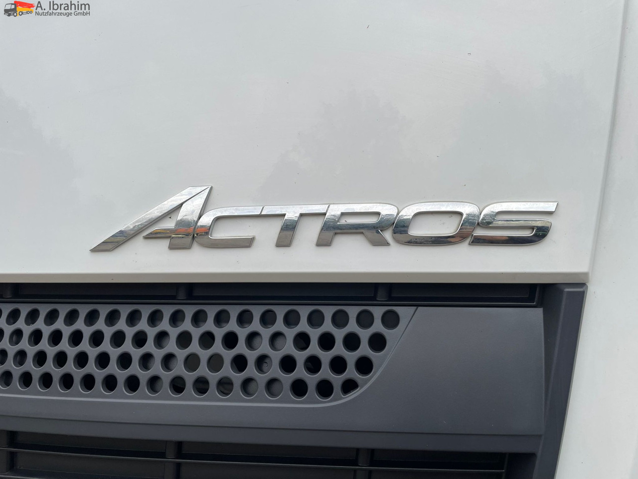 Mercedes-Benz ACTROS 2548 6x2 | Liftachse | 68t Zuggew.| Schwerlast-SZM - Tractor: foto 4 Mercedes-Benz ACTROS 2548 6x2 | Liftachse | 68t Zuggew.| Schwerlast-SZM - Tractor: foto 4