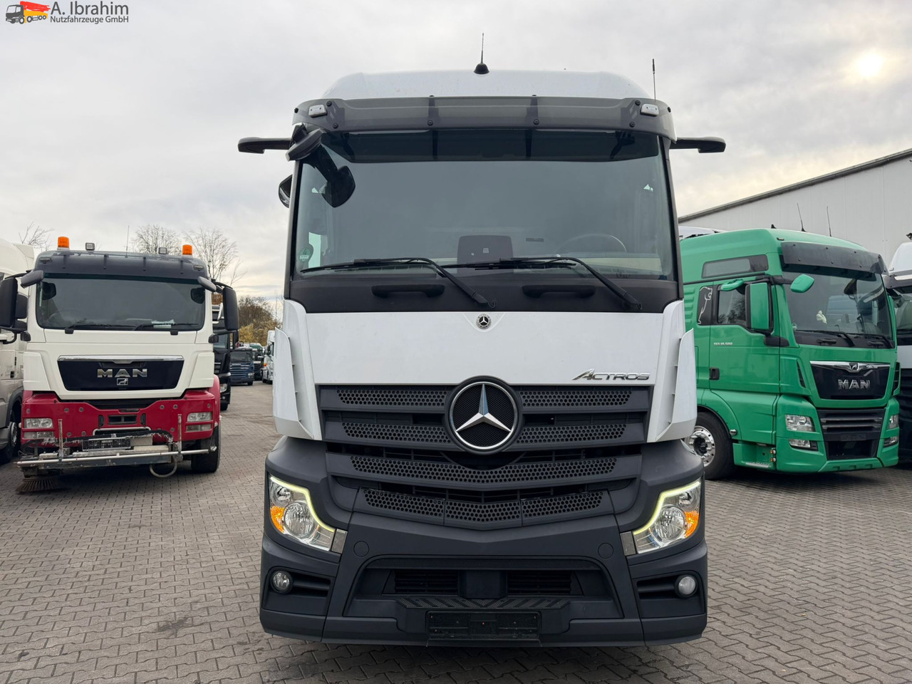 Tractor Mercedes-Benz Actros 1846LS Streamspace | Retarder | Blatt Luft | Original Kilometer: foto 8