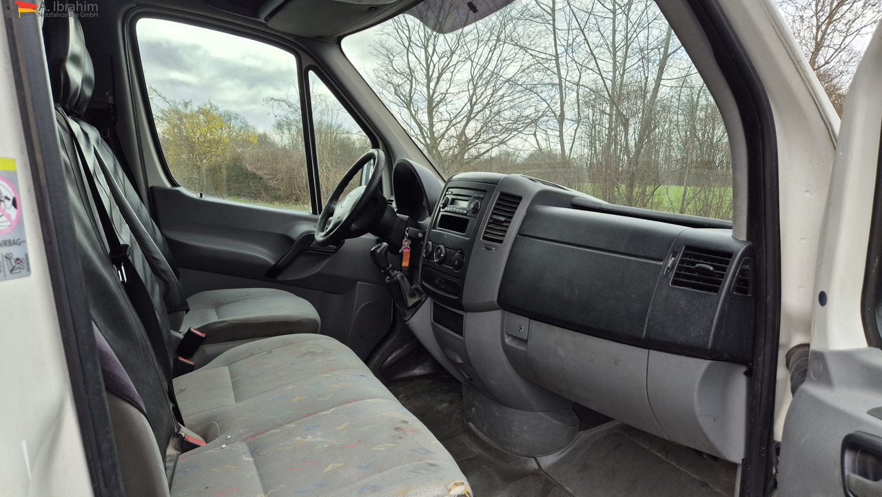 VW Crafter 2.5 Diesel Zustand gut - Furgão: foto 3 VW Crafter 2.5 Diesel Zustand gut - Furgão: foto 3